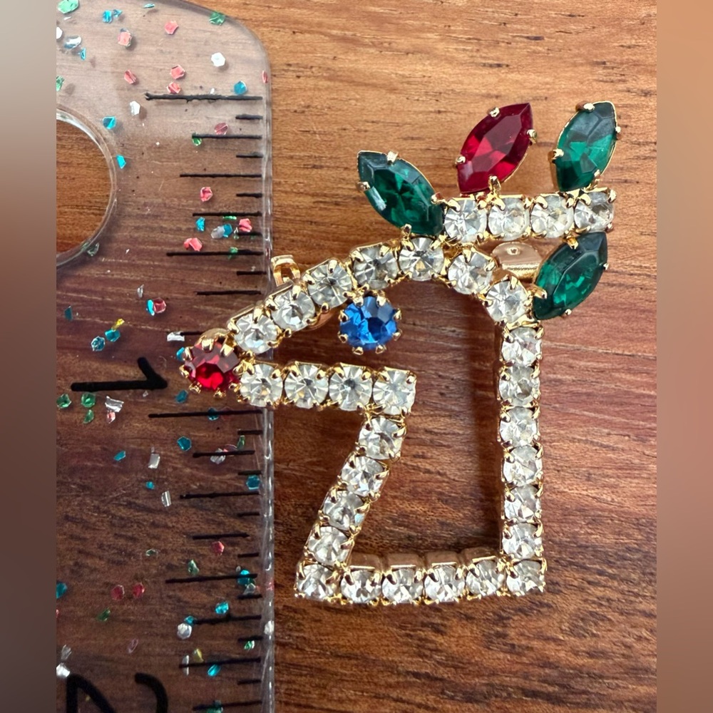 VTG Brooch Pin Reindeer Multi-color Rhinestone Christmas Holiday